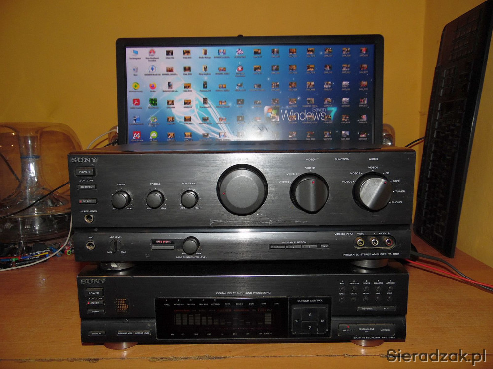 Wzmacniacz Sony TA-D707 i korektor SEQ-D707 Top - Sieradzak.pl