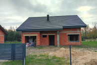 Dom parterowy z poddaszem