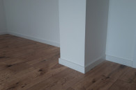 Panele podłogowe/listwy/płytki