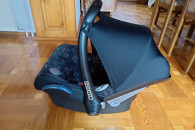 Fotelik samochodowy nosidełko