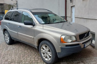 Volvo XC90 2.4 D5 AWD salon Polska