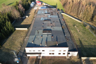 Hala produkcyjno-magazynowo-handlowa.