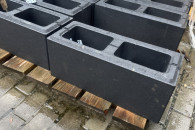 Bloczek ogrodzeniowy 20x20x50 GRAFIT 28 zł