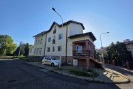Dom który ma 6 niezależnych mieszkań Sieradz