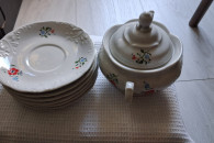 Sprzedam kawowy 12talerzy+cukiernica+mlecznik