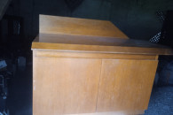 szafka na buty drewniana masywna z siedziskiem