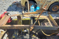 Uchwyt do akumulatora wózek widłowy rak