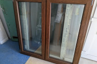 Okno PCV dwuskrzydłowe - orzech