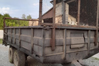 Sprzedam rozrzutnik 6 ton