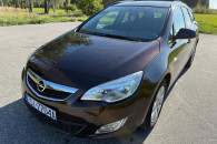 Opel Astra 2012 rok 1,4 Turbo * 180 tys km