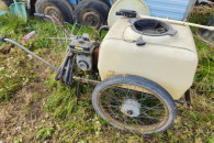 Opryskiwacz taczkowy 100 l