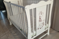 Łóżeczko 120x60 z materacem