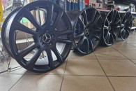 Felgi aluminiowe 4 szt. 19 cali Mercedes Benz