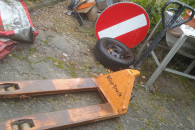 paleciak duzy firmowy okazja 2500 kg