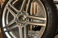 Alufelga Mercedes R18 5x112 na oponie letniej
