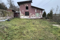 Dom do remontu we Warcie