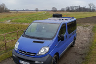 Opel Vivaro 1.9DTI kamperobus