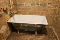 Wanna żeliwna bardzo ciężka