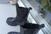 Botki na platformie sprzedam