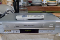 Magnetowid Toshiba V752EW PAL 6-Head VHS karton