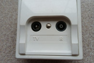 Gniazdo antenowe ścienne NOWE GP-2/14