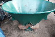 Rozsiewacz nawozu Amazone 400l