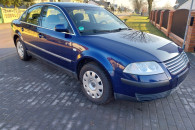 Passat 2002 rok 1.6 benzyna