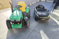 Samochód mercedes + traktor używane /uszkodzone