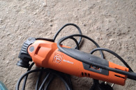 Urzadzenie oscylacyjne