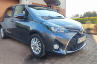 Toyota Yaris benzyna bogate wyposażenie