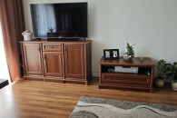 Komplet mebli do salonu - szafa, komoda, szafka