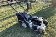 Kosiarka spalinowa z napędem silnik 2,4 KWDuża