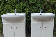Dwie szafki z umywalką