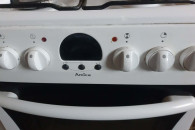 Używana kuchnia gazowo-elektryczna