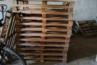 Palety doskonałe na łóżka i inne meble.Dowóz