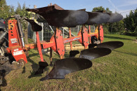 Pług obrotowy 3 skibowy 2+1 Huard Kuhn Massey F