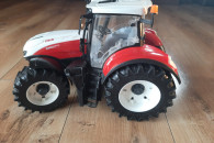 BRUDER 03180 Traktor Steyr 6300