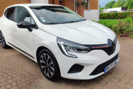 Renault Clio V przebieg 45 tys wersja LIMITED