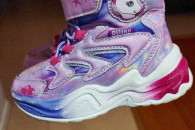 Buty dla dziewczynk