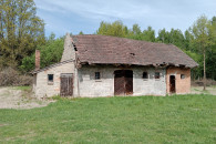 Budynek do rozbiórki, gruz