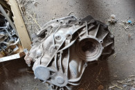 Skrzynia 6 biegowa Opel Vivaro 2003 uszkodzona