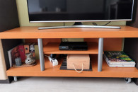 Stolik pod telewizor