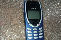 telefon komórkowy Nokia 8210