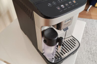 Ekspres ciśnieniowy DeLonghi Magnifica Evo