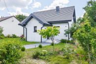 Przytulny dom z urokliwą działką