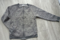 Sweterek stan bdb r.146/152