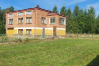 Dom 160 m2 z budynkami gospodarczymi - 50 ar