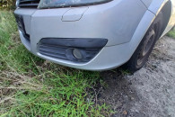 Zderzak przedni Opla Astra H , 1.6 P. 2004